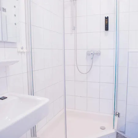 Haus Am Dom - Apartments Und Ferienwohnungen Kolonia Zewnętrze zdjęcie